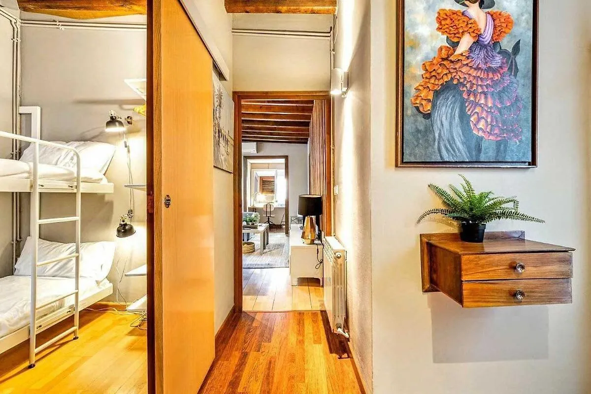 Апартаменты Paseo De Gracia Sunny 2Br Penthouse Барселона